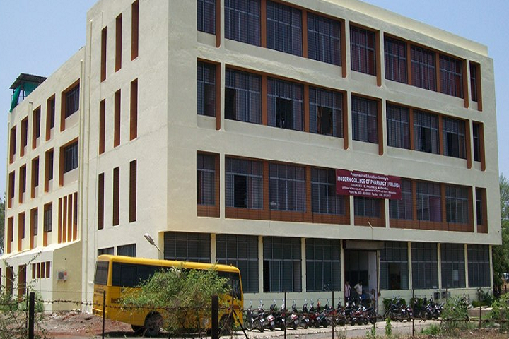 https://cache.careers360.mobi/media/colleges/social-media/media-gallery/7954/2021/5/20/Campus front view of Progressive Education Societys Modern College of Pharmacy for Ladies Pune_Campus-view.png